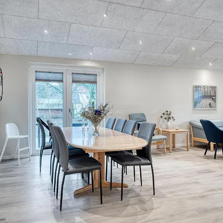Beautiful In With Kitchen